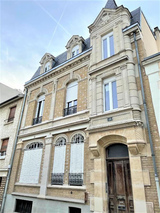 Le Boulard : Appartement En Plein Coeur Du Centre De Reims Exterior photo